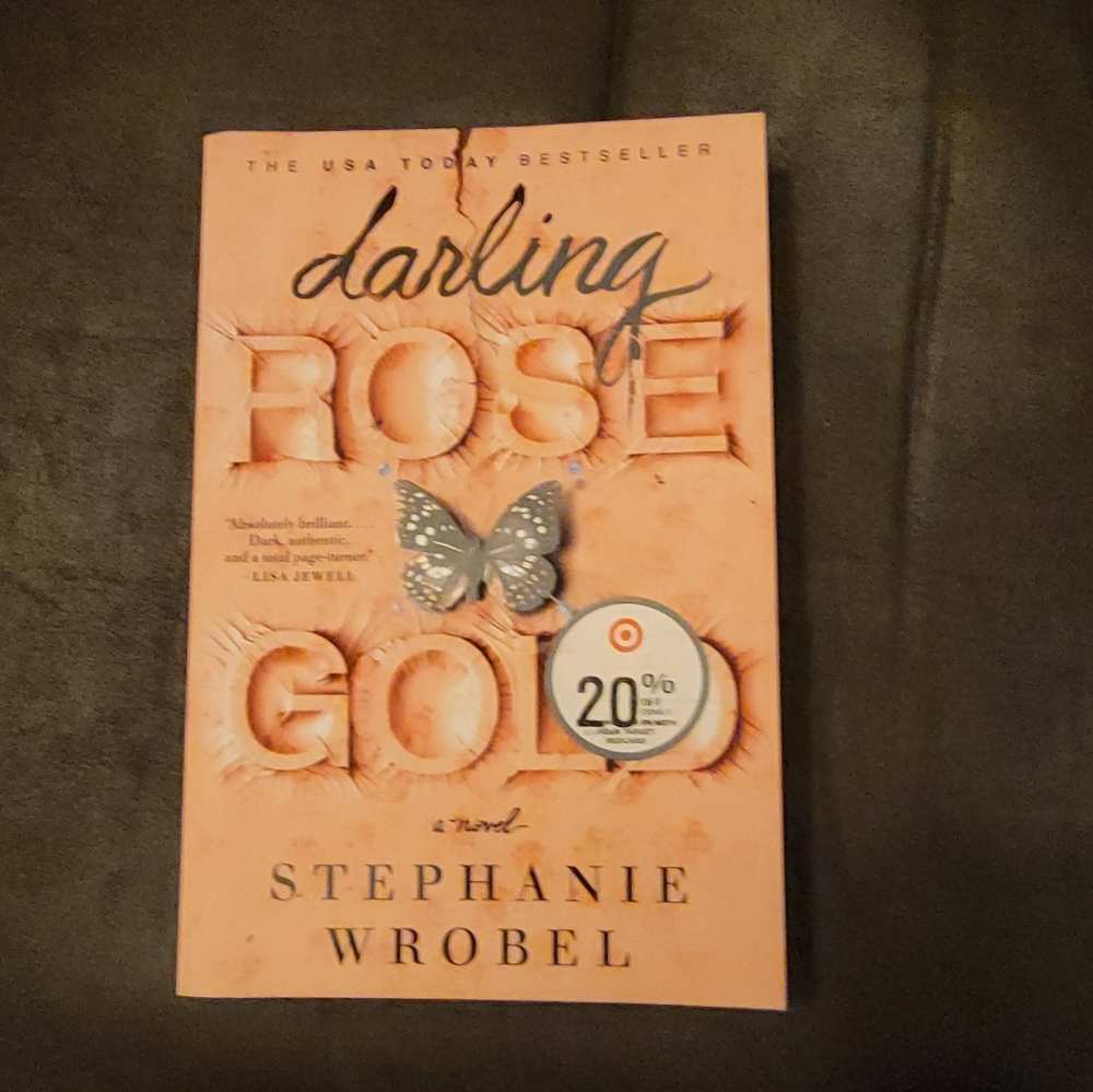 Darling Rose Gold by Stephanie Wrobel        ‎      Paperback
